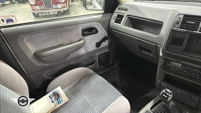 Lot 76 - 1993 FORD SIERRA AZURA