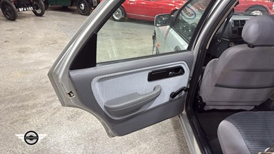 Lot 76 - 1993 FORD SIERRA AZURA