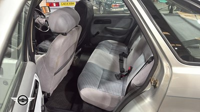 Lot 76 - 1993 FORD SIERRA AZURA