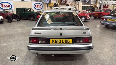 Lot 76 - 1993 FORD SIERRA AZURA