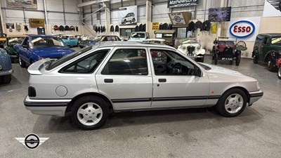 Lot 76 - 1993 FORD SIERRA AZURA