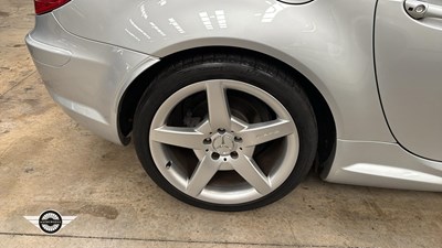 Lot 88 - 2007 MERCEDES SLK280 AUTO