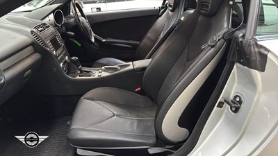 Lot 88 - 2007 MERCEDES SLK280 AUTO