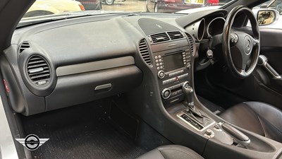 Lot 88 - 2007 MERCEDES SLK280 AUTO