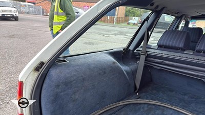 Lot 878 - 1991 MERCEDES 200TE