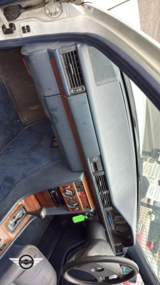 Lot 878 - 1991 MERCEDES 200TE