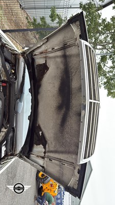 Lot 878 - 1991 MERCEDES 200TE