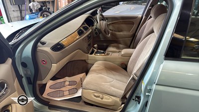 Lot 152 - 2000 JAGUAR S-TYPE V6 AUTO