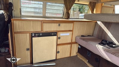 Lot 156 - 1985 VOLKSWAGEN CARAVELLE 78PS