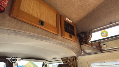 Lot 156 - 1985 VOLKSWAGEN CARAVELLE 78PS