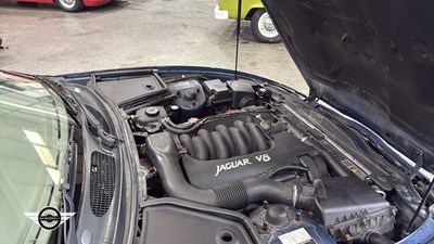 Lot 118 - 1996 JAGUAR XK8 CONVERTIBLE AUTO