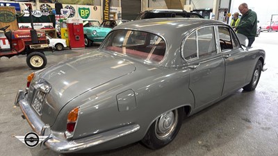 Lot 132 - 1966 JAGUAR S TYPE