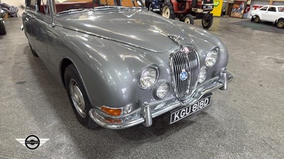Lot 132 - 1966 JAGUAR S TYPE