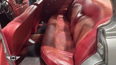 Lot 132 - 1966 JAGUAR S TYPE