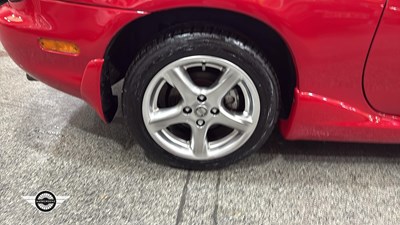 Lot 120 - 1998 MAZDA MX-5