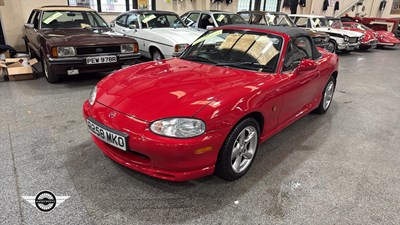 Lot 120 - 1998 MAZDA MX-5