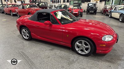 Lot 120 - 1998 MAZDA MX-5