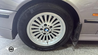 Lot 164 - 1997 BMW 528I SE AUTO