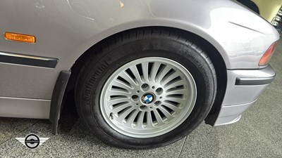 Lot 164 - 1997 BMW 528I SE AUTO