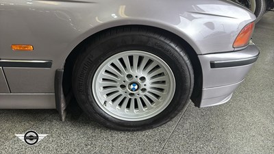 Lot 164 - 1997 BMW 528I SE AUTO
