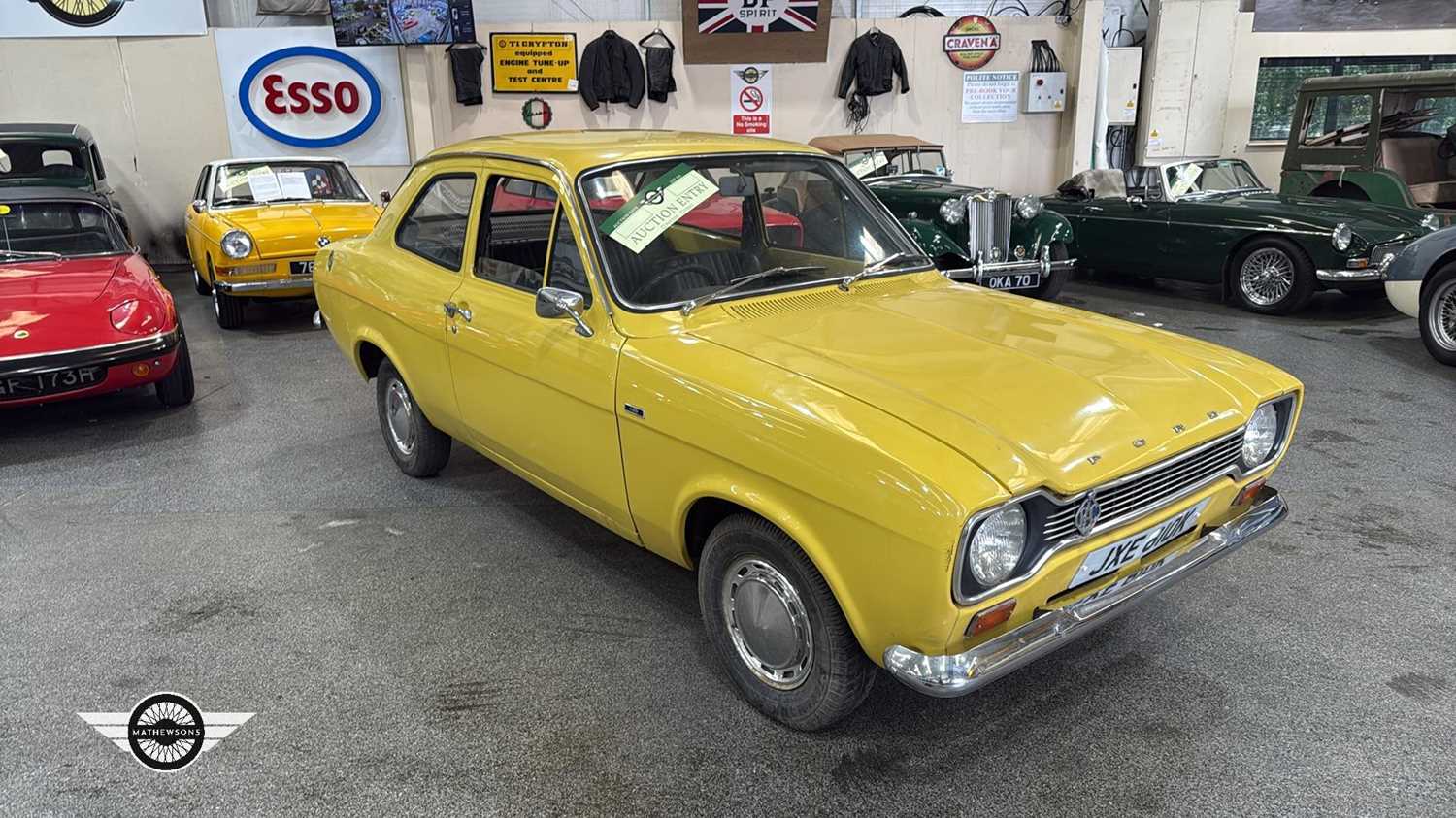 Lot 166 - 1971 FORD ESCORT 1100 BASE