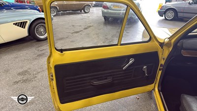 Lot 166 - 1971 FORD ESCORT 1100 BASE