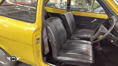 Lot 166 - 1971 FORD ESCORT 1100 BASE