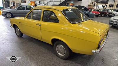 Lot 166 - 1971 FORD ESCORT 1100 BASE