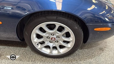 Lot 172 - 1998 JAGUAR XKR AUTO