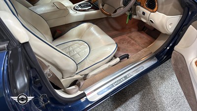 Lot 172 - 1998 JAGUAR XKR AUTO