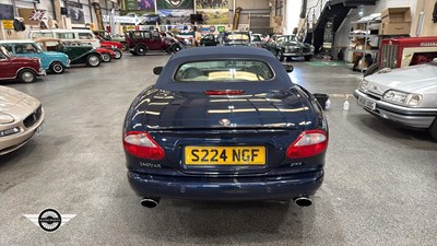 Lot 172 - 1998 JAGUAR XKR AUTO