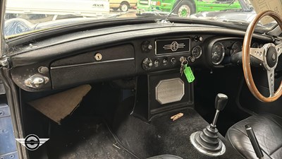 Lot 788 - 1970 MG B
