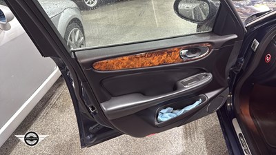 Lot 200 - 2006 JAGUAR XJ8 V8 SOVEREIGN LWB AUTO