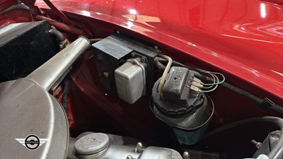 Lot 202 - 1963 JAGUAR 3.8
