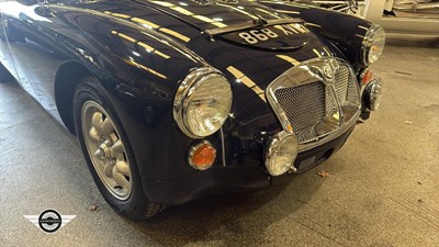 Lot 212 - 1961 MG A