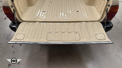 Lot 214 - 1994 SUBARU 284 4WD PICK UP