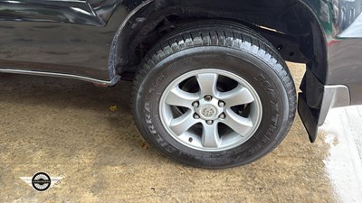 Lot 362 - 2005 TOYOTA LANDCRUISER LC4 D-4D AUTO