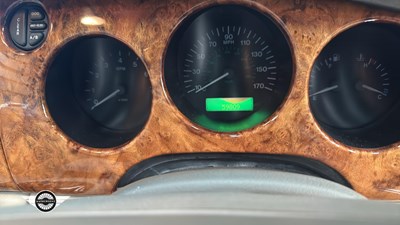 Lot 224 - 1998 JAGUAR XK8 CONVERTIBLE AUTO