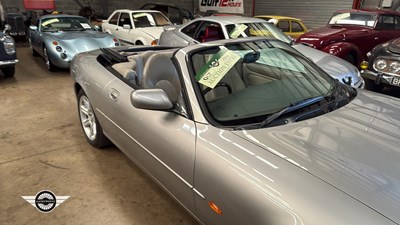 Lot 224 - 1998 JAGUAR XK8 CONVERTIBLE AUTO