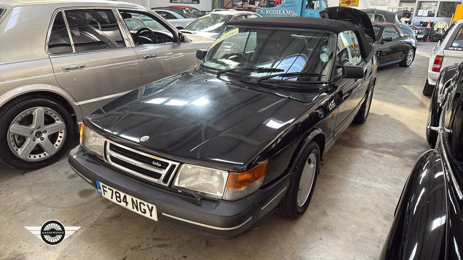 Lot 226 - 1989 SAAB 900 T 16 CONVERTIBLE A