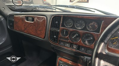 Lot 226 - 1989 SAAB 900 T 16 CONVERTIBLE A