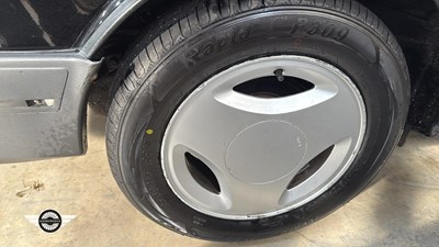 Lot 226 - 1989 SAAB 900 T 16 CONVERTIBLE A