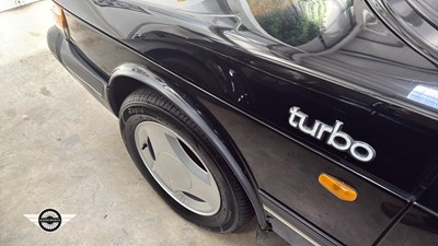 Lot 226 - 1989 SAAB 900 T 16 CONVERTIBLE A
