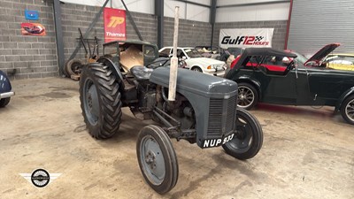 Lot 392 - 1953 MASSEY FERGUSON