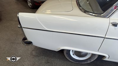 Lot 404 - 1962 FORD ZEPHYR
