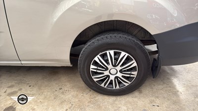 Lot 254 - 2014 FORD TRANSIT CUSTOM 330 ECO-TE