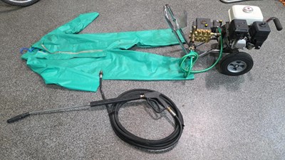Lot 103 - PETROL ENGINE PRESSURE WASHER