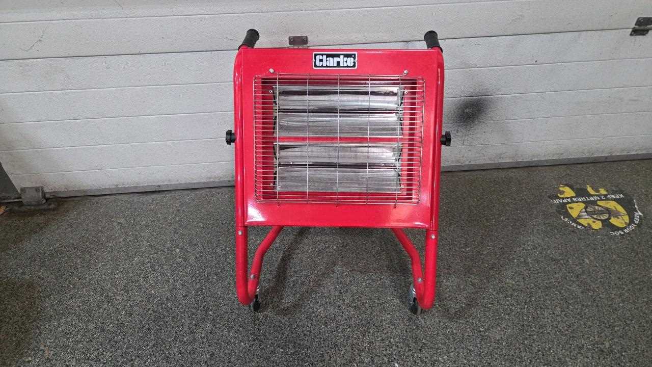 Lot 865 - CLARKE INFA RED WORKSHOP HEATER