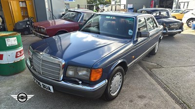 Lot 262 - 1988 MERCEDES 420 SEL AUTO