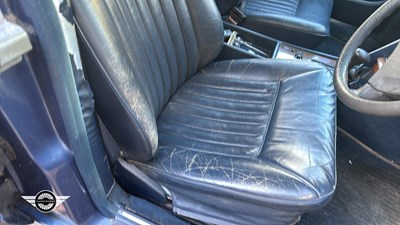 Lot 262 - 1988 MERCEDES 420 SEL AUTO